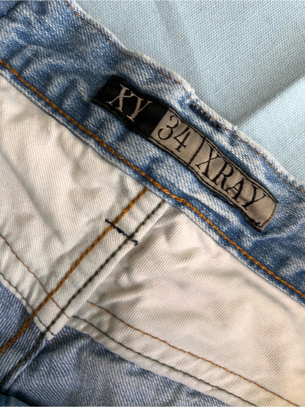 X-Ray Women Blue Denim Shorts Sz 34 Distressed Booty Embroidered Back Pocket Vtg - Picture 7 of 8